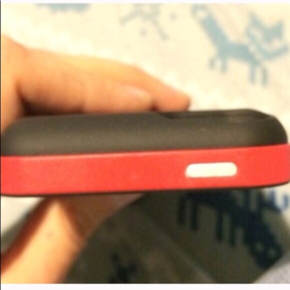 iPhone 5/5S Charging Case - Picture 2 of 4