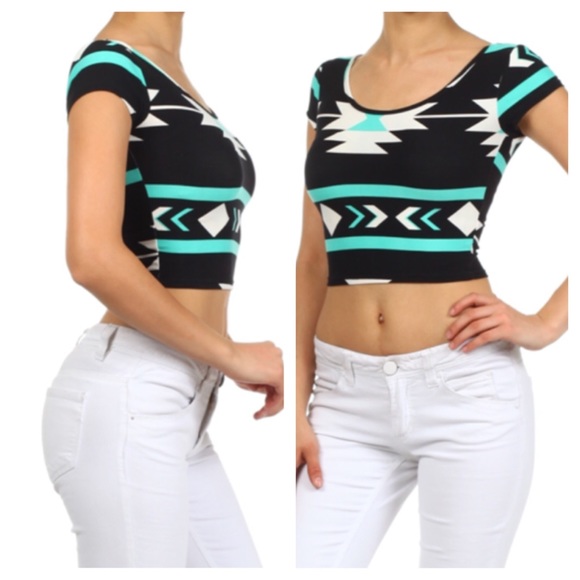 Tops - • Mint Aztec Crop Top •