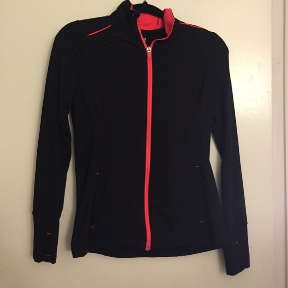 Black and pink workout jacket