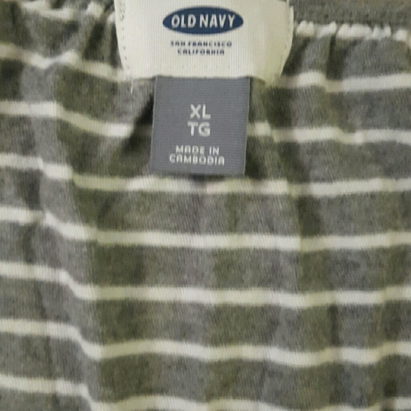 Striped top - Picture 2 of 2