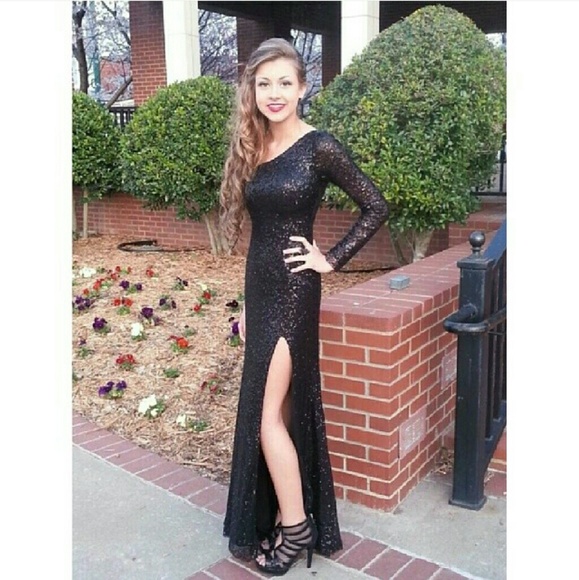 SHERRI HILL PAGEANT/PROM DRESS - Picture 1 of 4