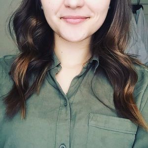 Meet your Posher, Julia