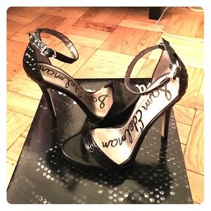 Sam Edelman Eleanor Snake Print