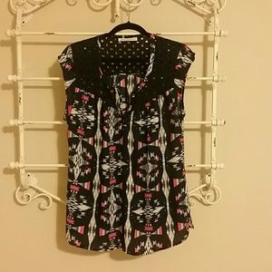 Daniel Rainn eyelet detail top