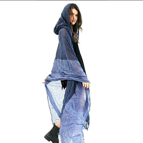 Urban outfitters crinkle hooded shawl/poncho
