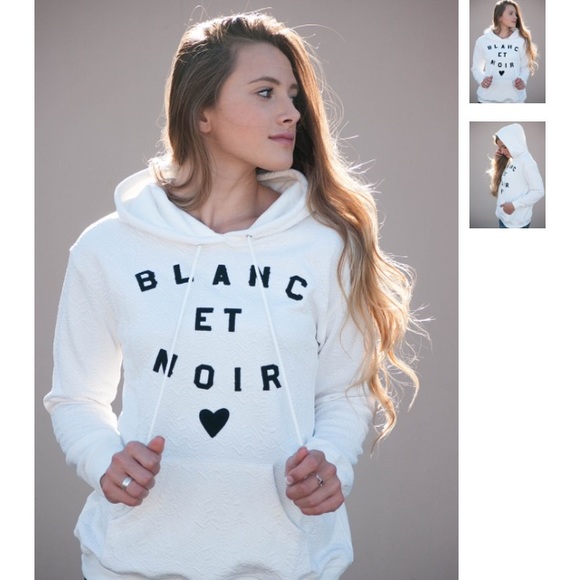 Blanc et Noir Embossed Graphic Hoodie