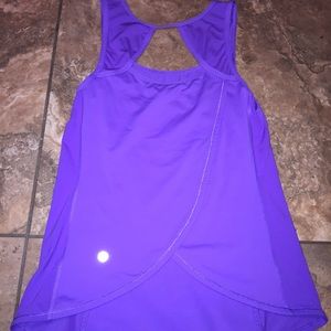 SOLD‼️Lululemon tanks 6