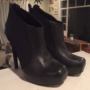 Jessica Simpson Black Booties