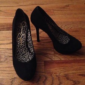 Suede jessica Simpson pumps