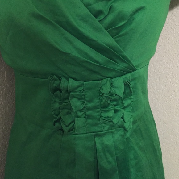 🔆SALE🔆Green Excellent Condition Dress - Picture 3 of 4