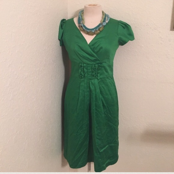 🔆SALE🔆Green Excellent Condition Dress - Picture 2 of 4