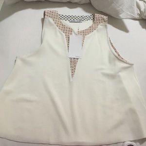 Sale!!!💥💥Super cute zara top! Brand new