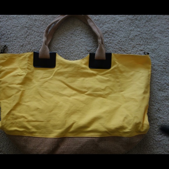 local butique Handbags - Large tote very nice for beach FINAL SALE