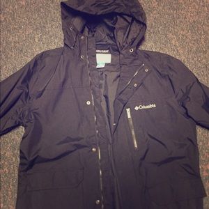 Columbia hooded rain jacket