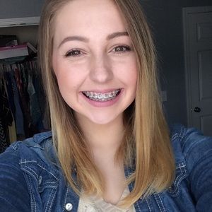 Meet your Posher, Mackenzie