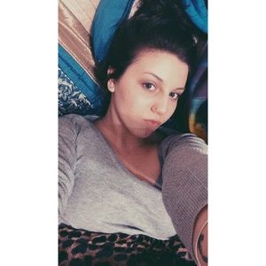 Meet your Posher, Kayla