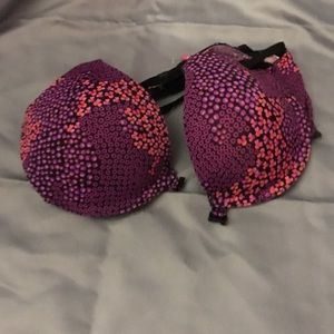 Clasp in front bra
