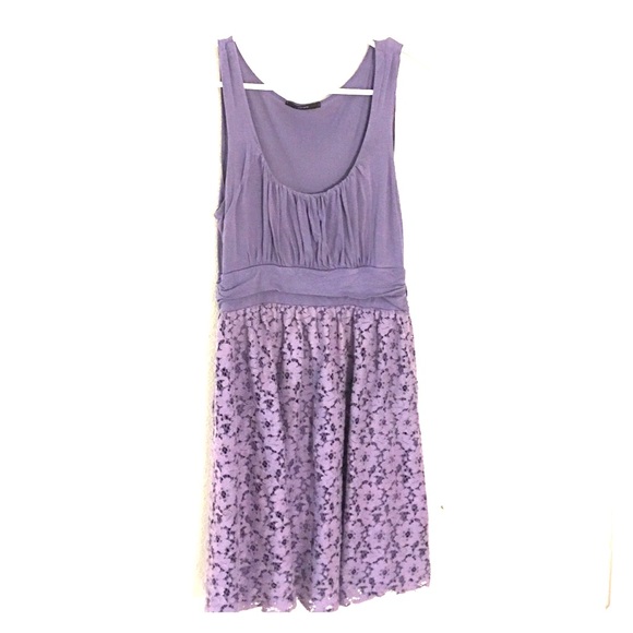 Soprano lilac dress