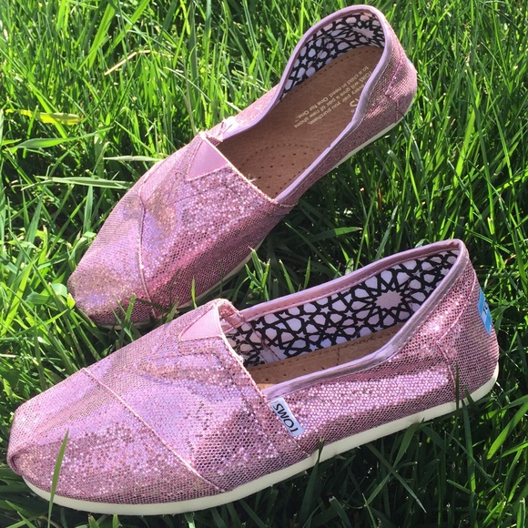 Pink glitter Tom's💞