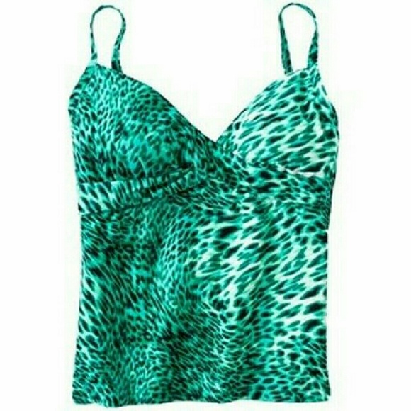 Dana Buchman seafoam bikini top with underwire