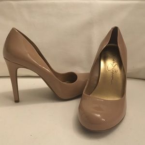 Jessica Simpson Pumps
