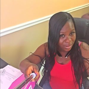 Meet your Posher, Lakesha