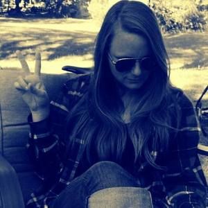 Meet your Posher, Alysha