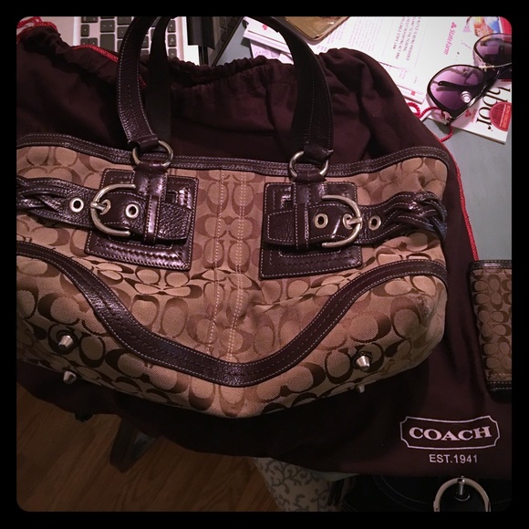 Lightly used authentic coach purse