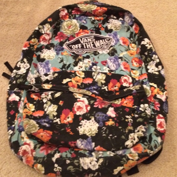 Vans Handbags - Vans off the wall backpack bought at Journeys