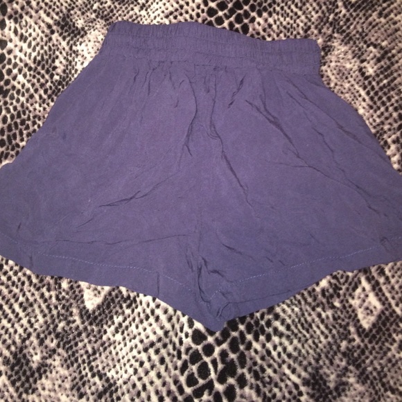 Shorts - Picture 2 of 2