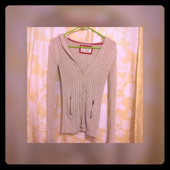 Ladies sweater