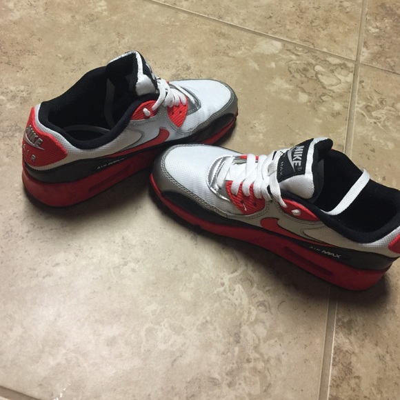 Air max - Picture 1 of 4