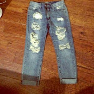 Destroyed Boyfriend Jeans