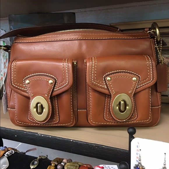 Vintage Coach whisky leather hand bag!