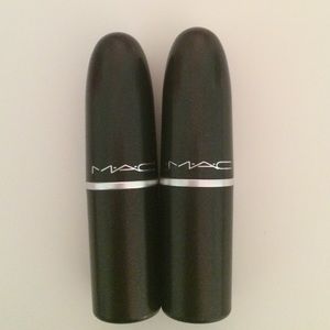 Mac Lipstick Bundle!!