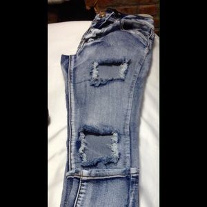 Brand new! High fashion Roma jeans