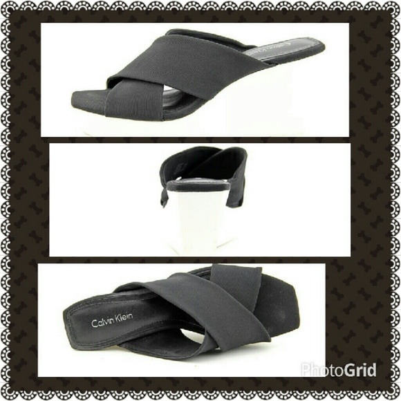 Calvin Klein's black shoe on white heel - Picture 3 of 3