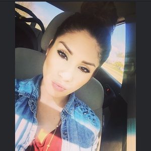 Meet your Posher, Randi