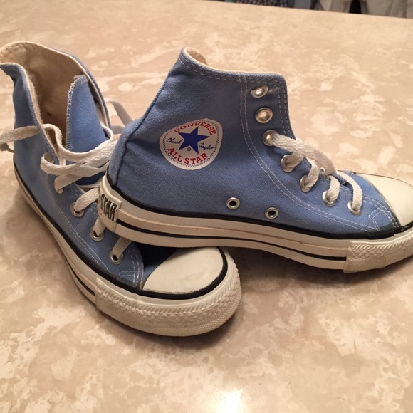 chuckies shoes