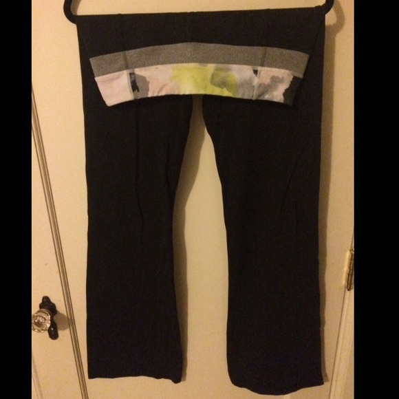 Lululemon black flare pants