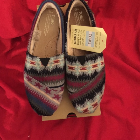 Toms Classic Brand New