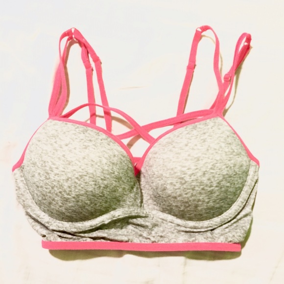✨💗 VS "PINK" SPORTS BRA 💗✨