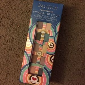 Pacifica power of love eyeshadow palette