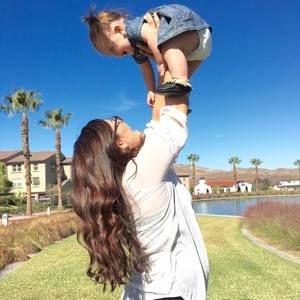 Meet your Posher, Naseka