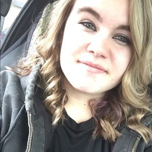 Meet your Posher, Paige
