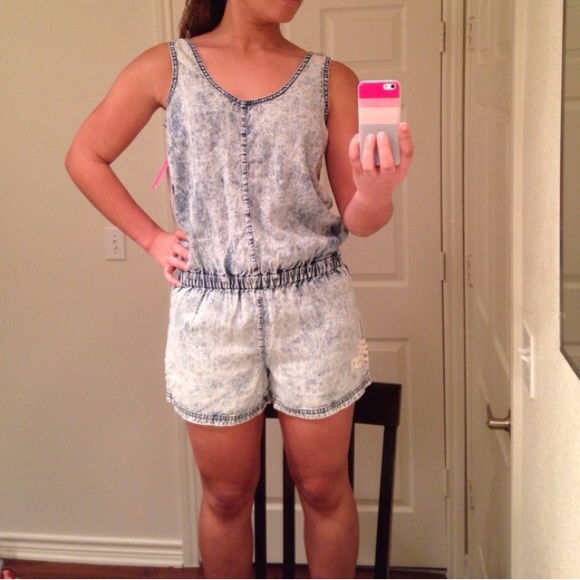 Acid wash jean romper - Picture 2 of 4