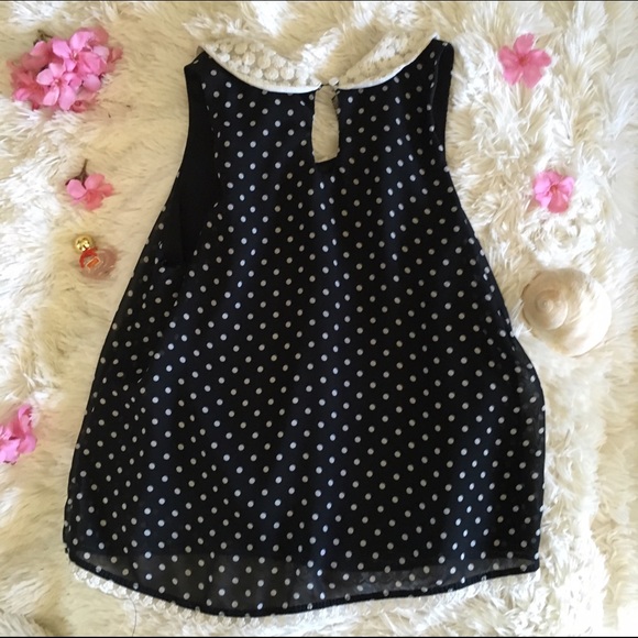 Polka Dot Top with Lace Collar - Picture 3 of 4