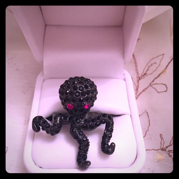 Vintage Jewelry - Vintage Octapus  Fashion Costume Ring