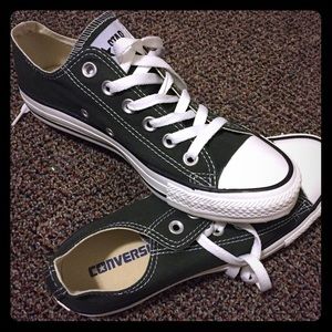 Converse's classic!! Super new!!