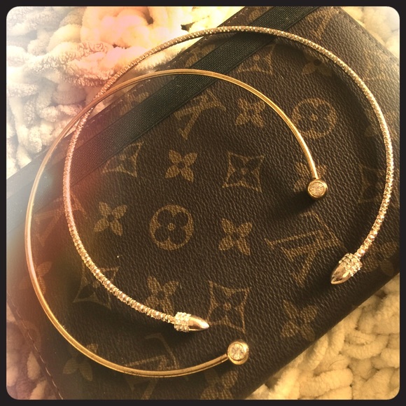 Chokers